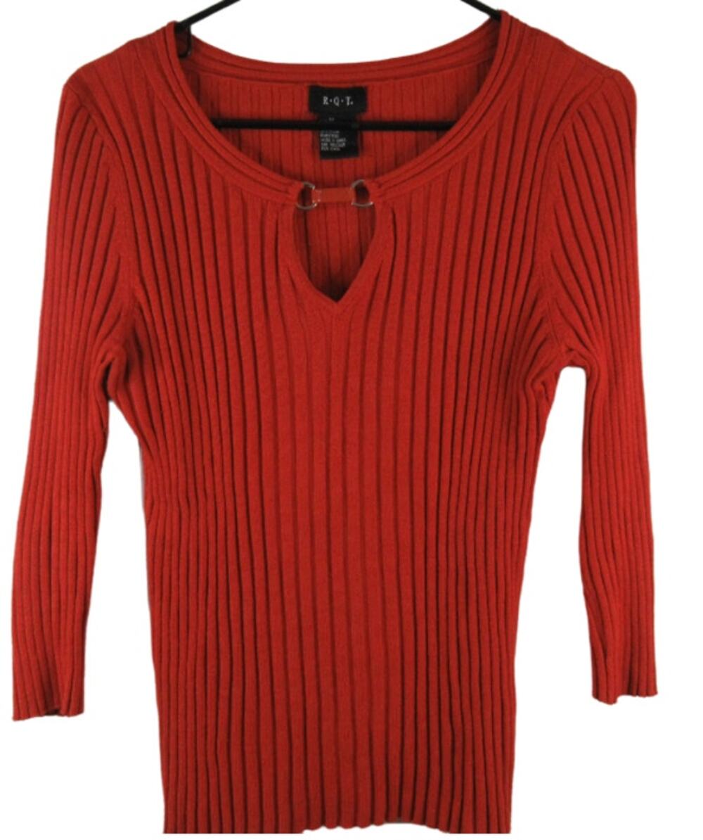 RQT Ribbed Orange Top 3/4 Sleeves Key Hole neck sweater